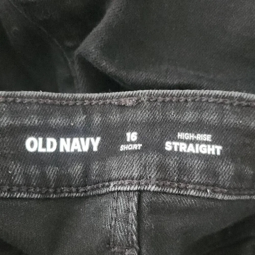 Old Navy Women's Size 16 Short Black High Rise Straight Jeans